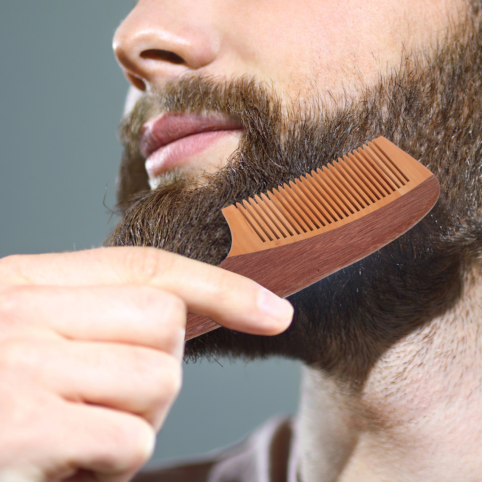 Portable Beard Comb for Men Na - огляд і ціна Mens Grooming Tools